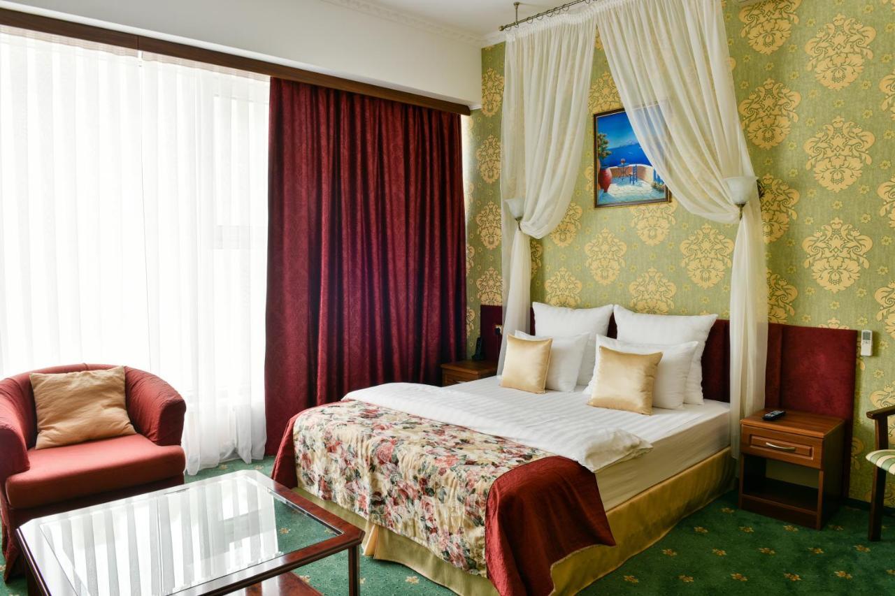 Park Hotel Stavropol Ngoại thất bức ảnh