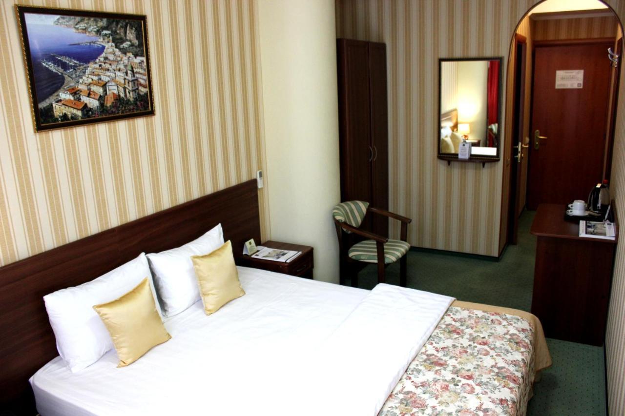 Park Hotel Stavropol Ngoại thất bức ảnh